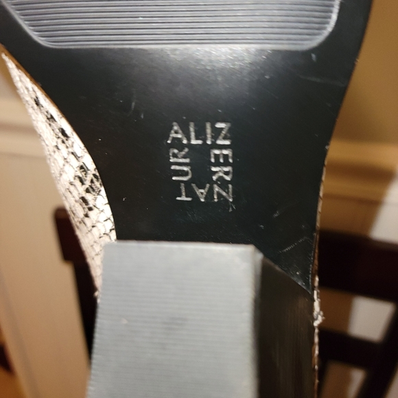 Naturalizer Faux Snakeskin Booties - Picture 5 of 7